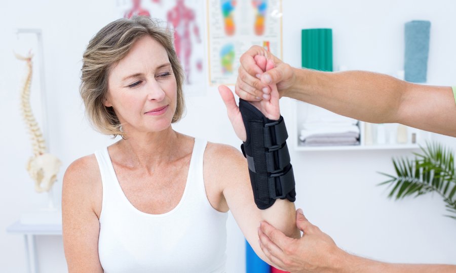 Реабилитация после перелома руки в домашних условиях