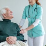 Маскообразное лицо при болезни Паркинсона